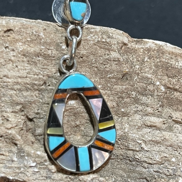 SOLD Zuni Inlay Earrings Cuff Set - Picture 7 of 9